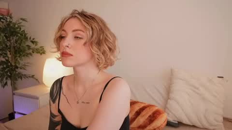 Kristina online show from 03-28-26, 01:33