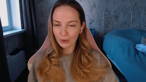 Alice online show from 01-06-25, 03:42