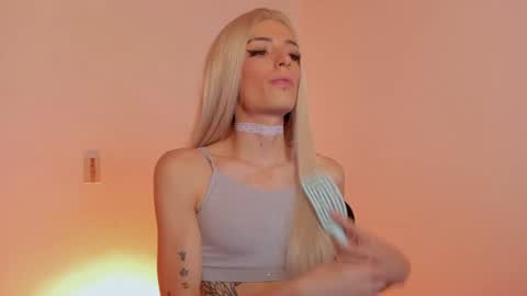 Snapshot of star_storm chatting on 01-17-25, 08:02 star_storm online show from 01-17-25, 08:02