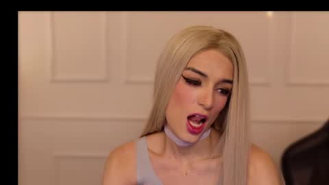 Snapshot of star_storm chatting on 02-12-25, 03:18 star_storm online show from 02-12-25, 03:18