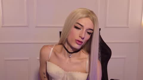 Snapshot of star_storm chatting on 03-07-25, 05:40 star_storm online show from 03-07-25, 05:40