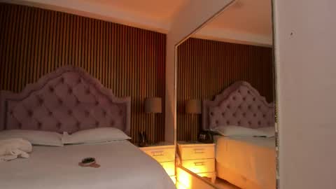 STAR online show from 10-29-25, 04:15