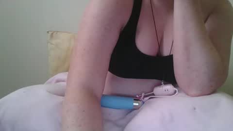 Snapshot of stardust120 chatting on 10-27-25, 07:07 Lane online show from 10-27-25, 07:07