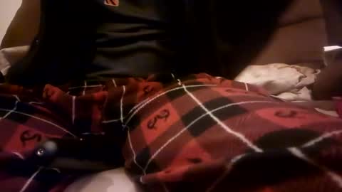 Snapshot of stargaizer78 chatting on 12-31-24, 09:10 BAD BOY STAR online show from 12-31-24, 09:10