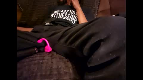 Snapshot of stargaizer78 chatting on 02-13-25, 08:38 BAD BOY STAR online show from 02-13-25, 08:38