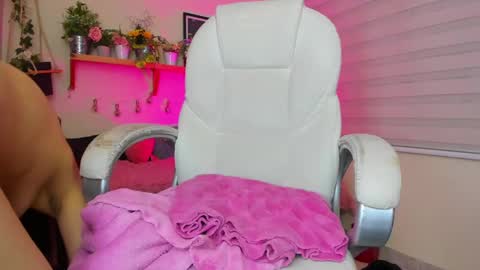 Snapshot of starlie_ chatting on 01-25-25, 09:57 Alisson  online show from 01-25-25, 09:57