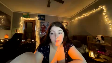 Snapshot of starlight09102 chatting on 12-02-24, 05:48 Starlight online show from 12-02-24, 05:48