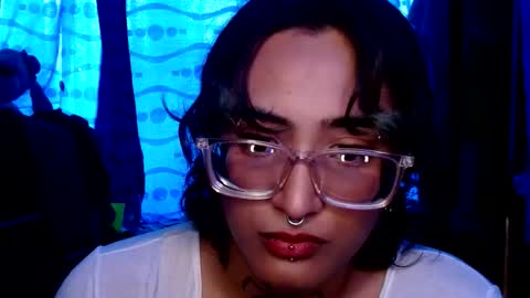      online show from 09-25-25, 07:17