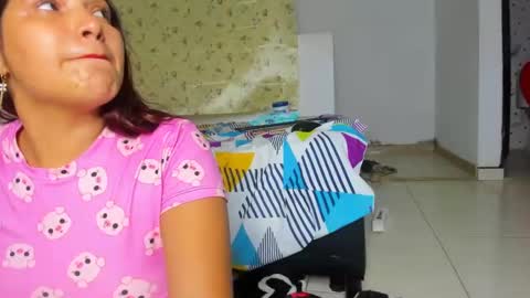 Snapshot of startitsinlimites20 chatting on 02-03-25, 10:54 estrella online show from 02-03-25, 10:54