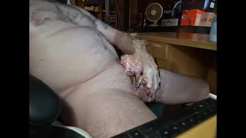 Snapshot of starwatcher14 chatting on 11-18-25, 06:01 starwatcher14 online show from 11-18-25, 06:01