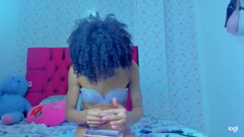 Snapshot of stassiebell chatting on 01-13-26, 04:29 stassiebell online show from 01-13-26, 04:29