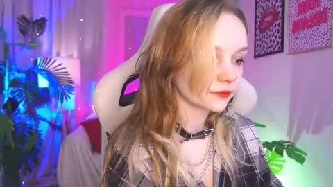 MONICA online show from 10-14-25, 01:34