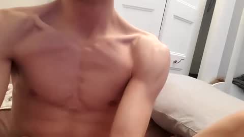 Snapshot of steevident chatting on 02-18-25, 01:44 STEEVIDENTACHATTE online show from 02-18-25, 01:44