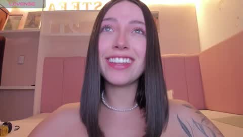 Stefa Gomez  online show from 10-15-25, 12:05