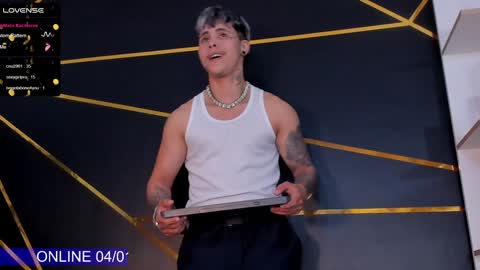 Snapshot of stefan_wonder_ chatting on 01-04-25, 07:02 Wonder online show from 01-04-25, 07:02