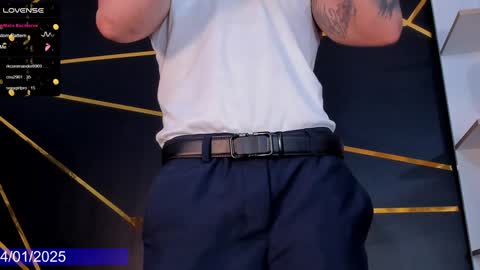 Snapshot of stefan_wonder_ chatting on 01-04-25, 10:13 Wonder online show from 01-04-25, 10:13