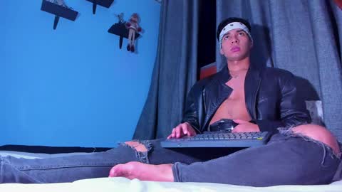 Stefann Salvatore online show from 01-20-25, 07:58