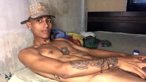 stefanws_90 online show from 10-07-25, 02:03