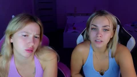 Snapshot of stefany_and_bettany chatting on 09-15-25, 08:42 stefany_and_bettany online show from 09-15-25, 08:42