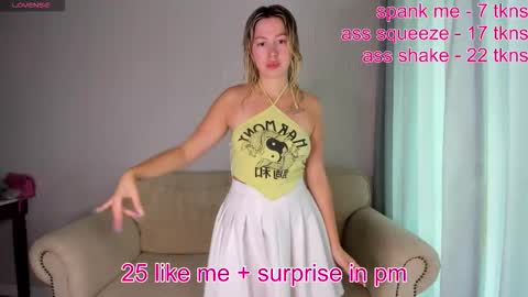 stefany_and_bettany online show from 02-25-26, 04:44