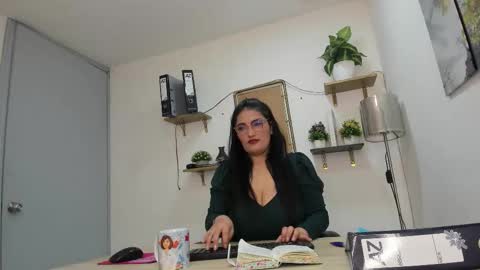 Snapshot of stefy_cg chatting on 02-28-26, 12:50 Stefy online show from 02-28-26, 12:50