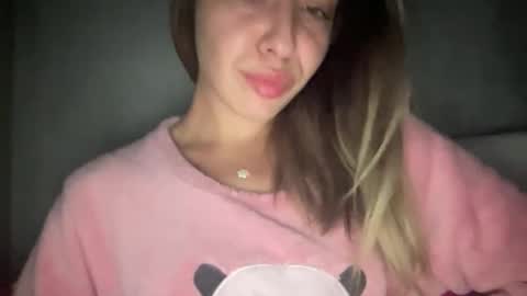 stefy_glow online show from 11-04-25, 09:25