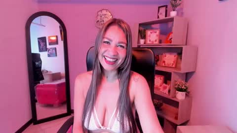 stefy_zea online show from 11-18-25, 06:45