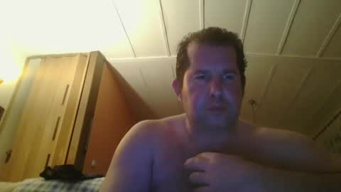 Snapshot of steki038434 chatting on 01-03-25, 11:01 steki038434 online show from 01-03-25, 11:01