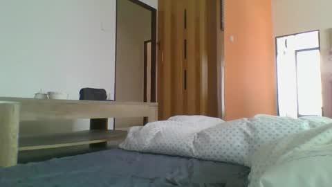 steki038434 online show from 02-21-26, 12:17