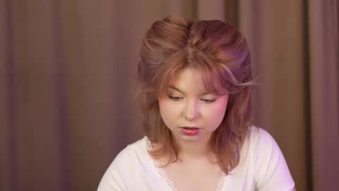 Stella online show from 10-13-25, 01:38