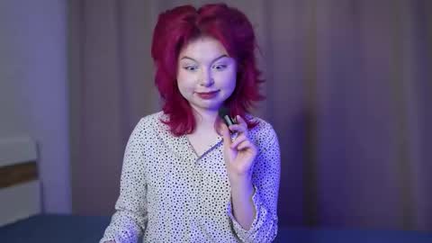 Stella online show from 11-11-25, 12:21