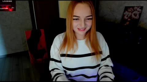 Snapshot of stella__cox chatting on 12-05-24, 12:00 Stella  Cox online show from 12-05-24, 12:00
