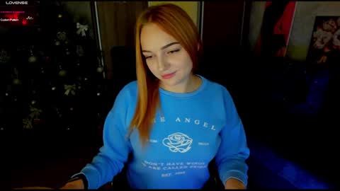 Snapshot of stella__cox chatting on 12-15-24, 01:32 Stella  Cox online show from 12-15-24, 01:32