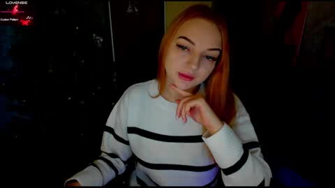 Snapshot of stella__cox chatting on 12-22-24, 06:39 Stella  Cox online show from 12-22-24, 06:39