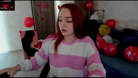Snapshot of stella__cox chatting on 02-17-25, 09:24 Stella  Cox online show from 02-17-25, 09:24