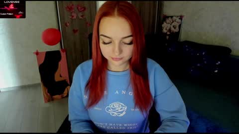 Snapshot of stella__cox chatting on 02-20-25, 06:28 Stella  Cox online show from 02-20-25, 06:28