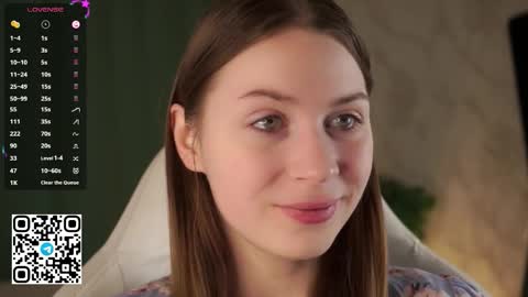 Stella online show from 11-30-25, 12:09