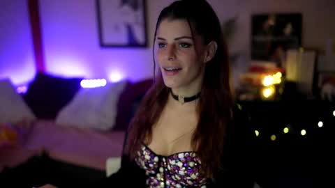 Stella online show from 11-17-25, 05:41