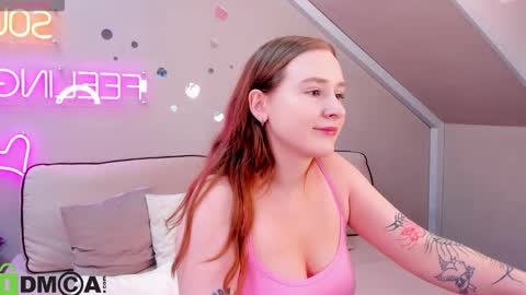 Snapshot of stella_soul chatting on 02-13-26, 09:27 Stella online show from 02-13-26, 09:27