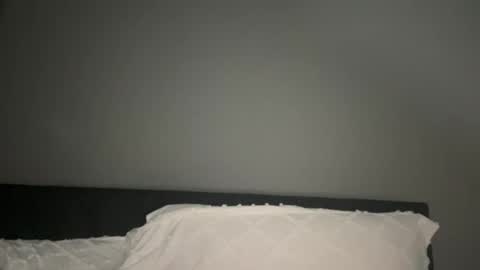 Snapshot of stellacummings chatting on 12-16-24, 06:21 Stella Bella online show from 12-16-24, 06:21