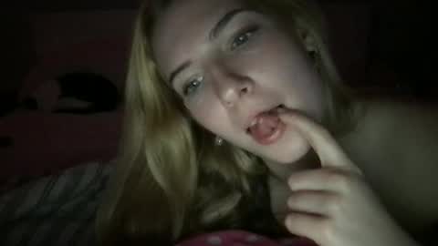 Snapshot of stelladams chatting on 12-18-24, 09:47 stelladams online show from 12-18-24, 09:47