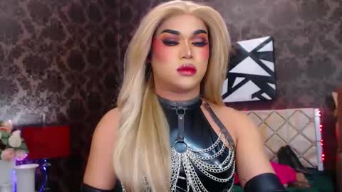 CALL ME STELLA online show from 03-11-25, 09:24