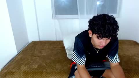 stellar_3 online show from 09-15-25, 08:53