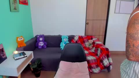 Snapshot of stellartois_ chatting on 01-15-25, 01:09 sara  instagram sariishalove online show from 01-15-25, 01:09