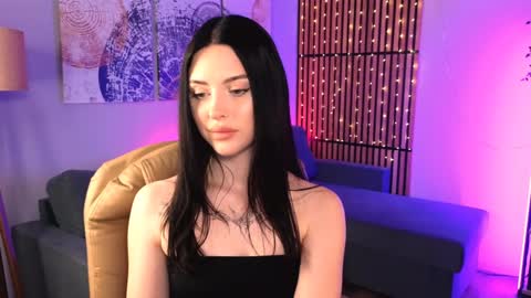 Snapshot of stellary_shy chatting on 12-30-24, 03:13 Stellary online show from 12-30-24, 03:13