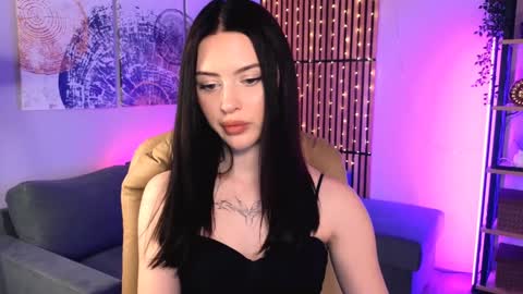 Snapshot of stellary_shy chatting on 01-01-25, 04:50 Stellary online show from 01-01-25, 04:50