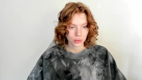 S T E L L A online show from 12-16-25, 08:08