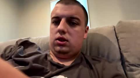 Honestly Im a slut I have a high sex drive and I love talking to people off this platform  online show from 10-28-25, 06:43