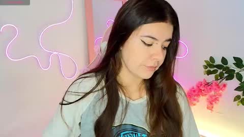 Emma online show from 03-08-26, 05:00