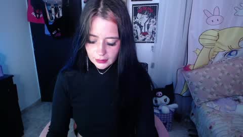 Snapshot of stephani_rousso chatting on 02-26-25, 02:48 joha cosmo online show from 02-26-25, 02:48